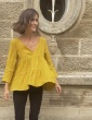 sewing pattern Eugenie pattern blouse version worn by famous instagrammer Eugéniiiiiiie, in a yellow fabric