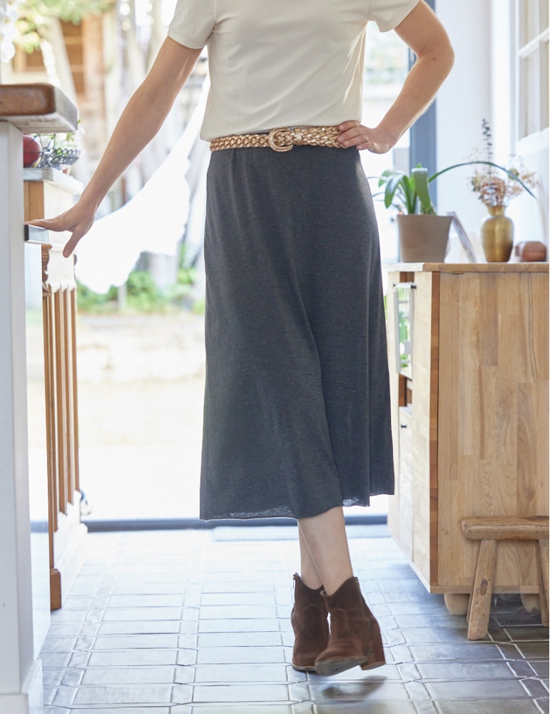 Skirt NUANCE sewing pattern paper version with free sew along video