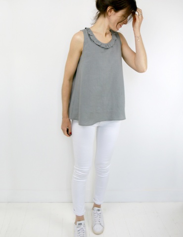 Alizé tank top with neckline flounce, in grey linen, third front view full-length